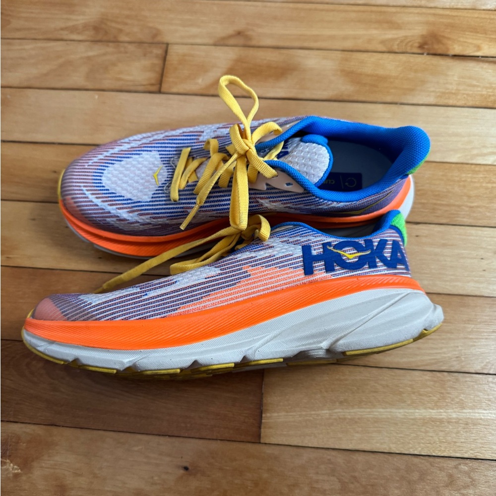 Hoka Orange and Blue Sneakers with Cushioned Midsole Clifton 9 - Picture 2 of 3